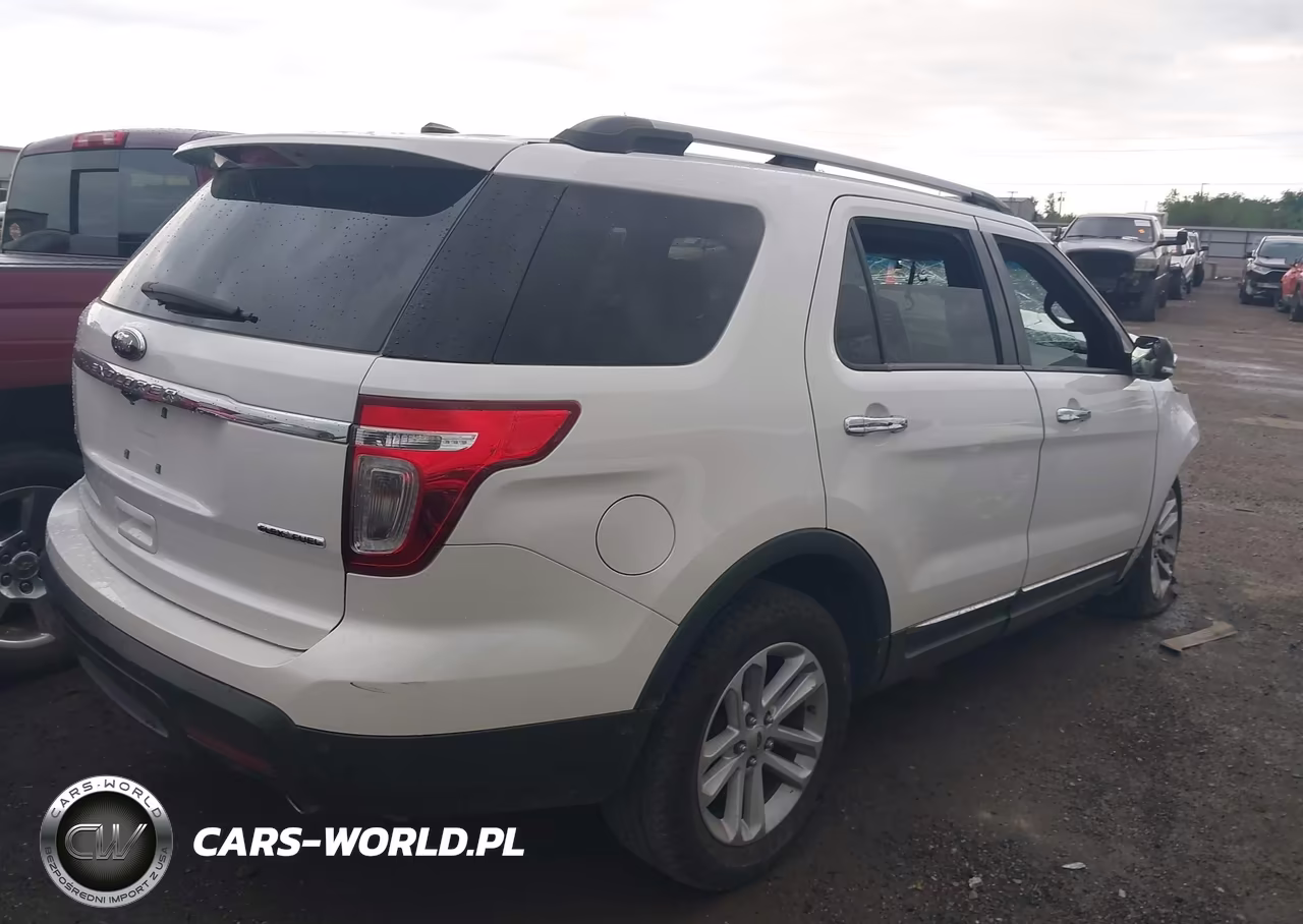 2014 Ford Explorer Xlt VIN:1FM5K7D84EGC57181 - 4