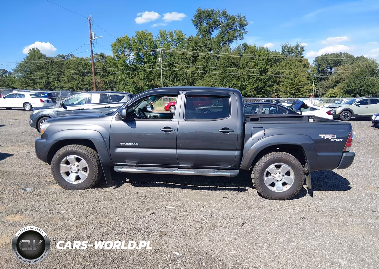 2011 Toyota Tacoma Base V6 VIN:3TMLU4EN6BM074990 - 14