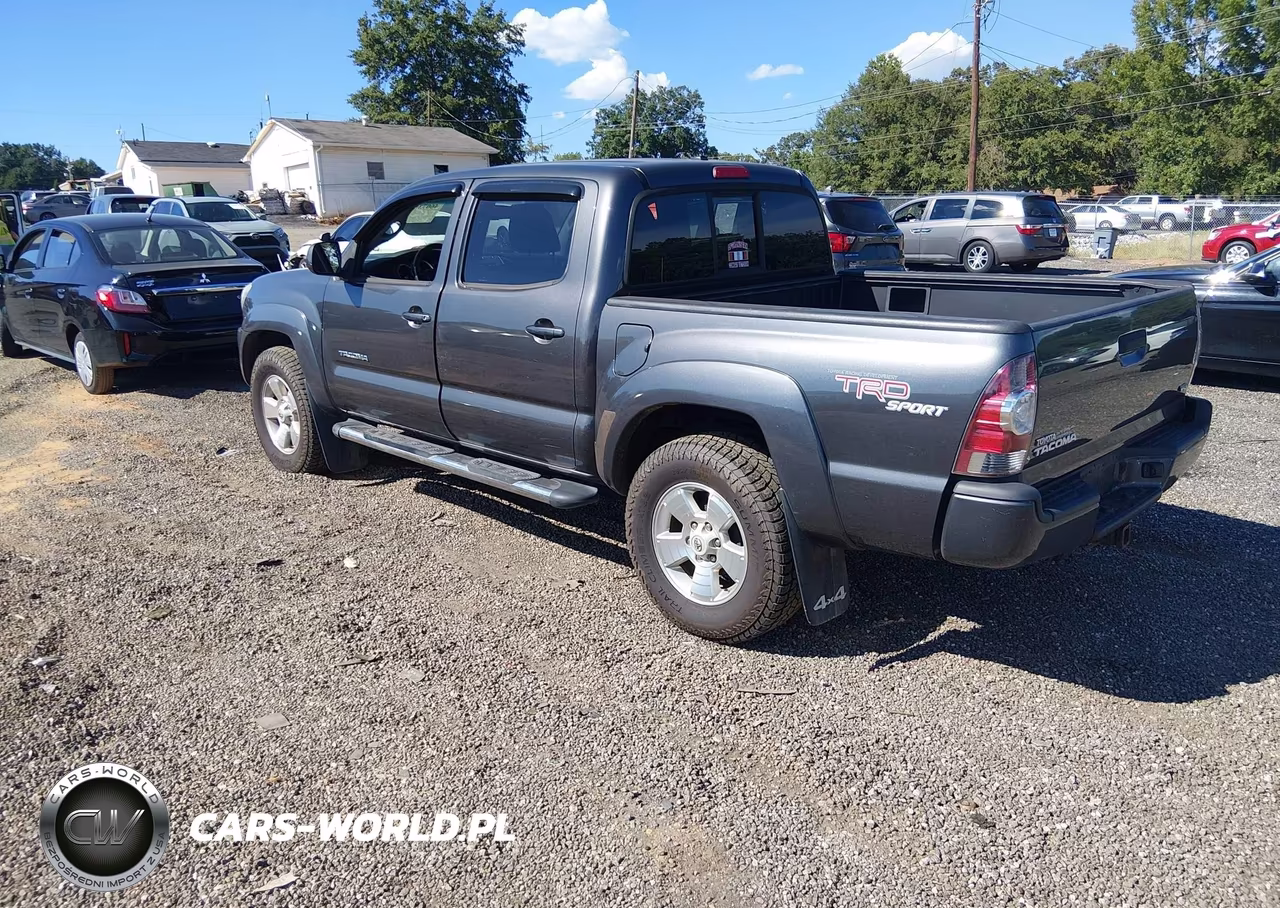 2011 Toyota Tacoma Base V6 VIN:3TMLU4EN6BM074990 - 3