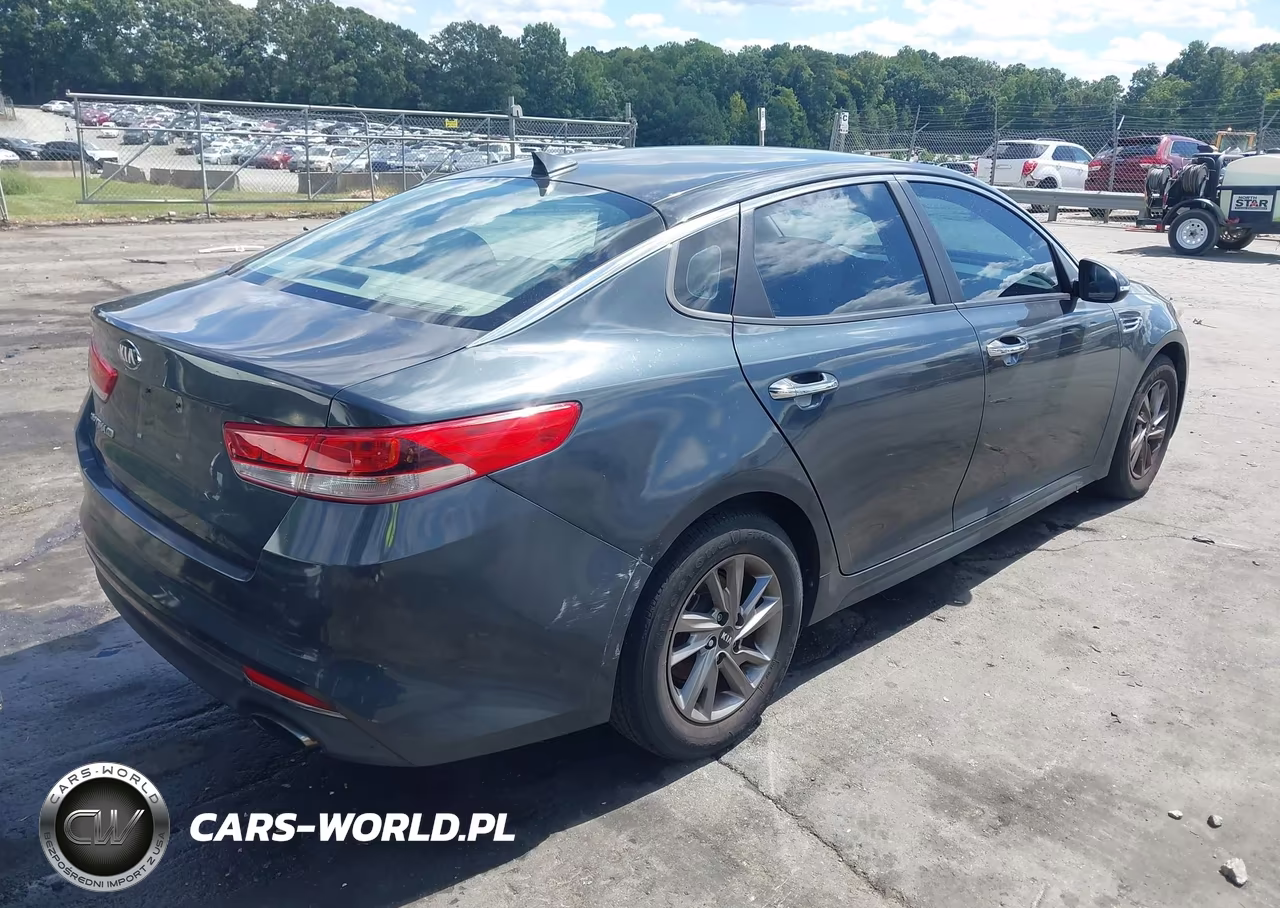 2016 Kia Optima Lx VIN:5XXGT4L35GG024421 - 4
