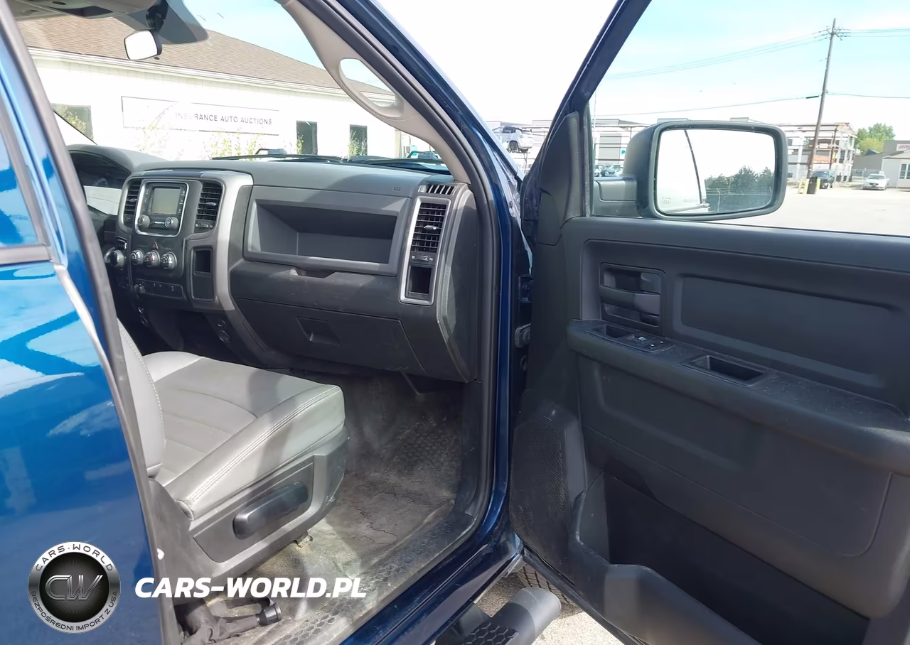 2020 Ram 1500 Classic Tradesman 4X4 5'7 Box VIN:3C6RR7KG4LG273126 - 5