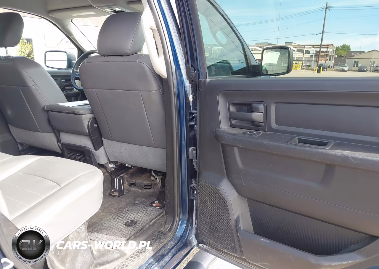 2020 Ram 1500 Classic Tradesman 4X4 5'7 Box VIN:3C6RR7KG4LG273126 - 8
