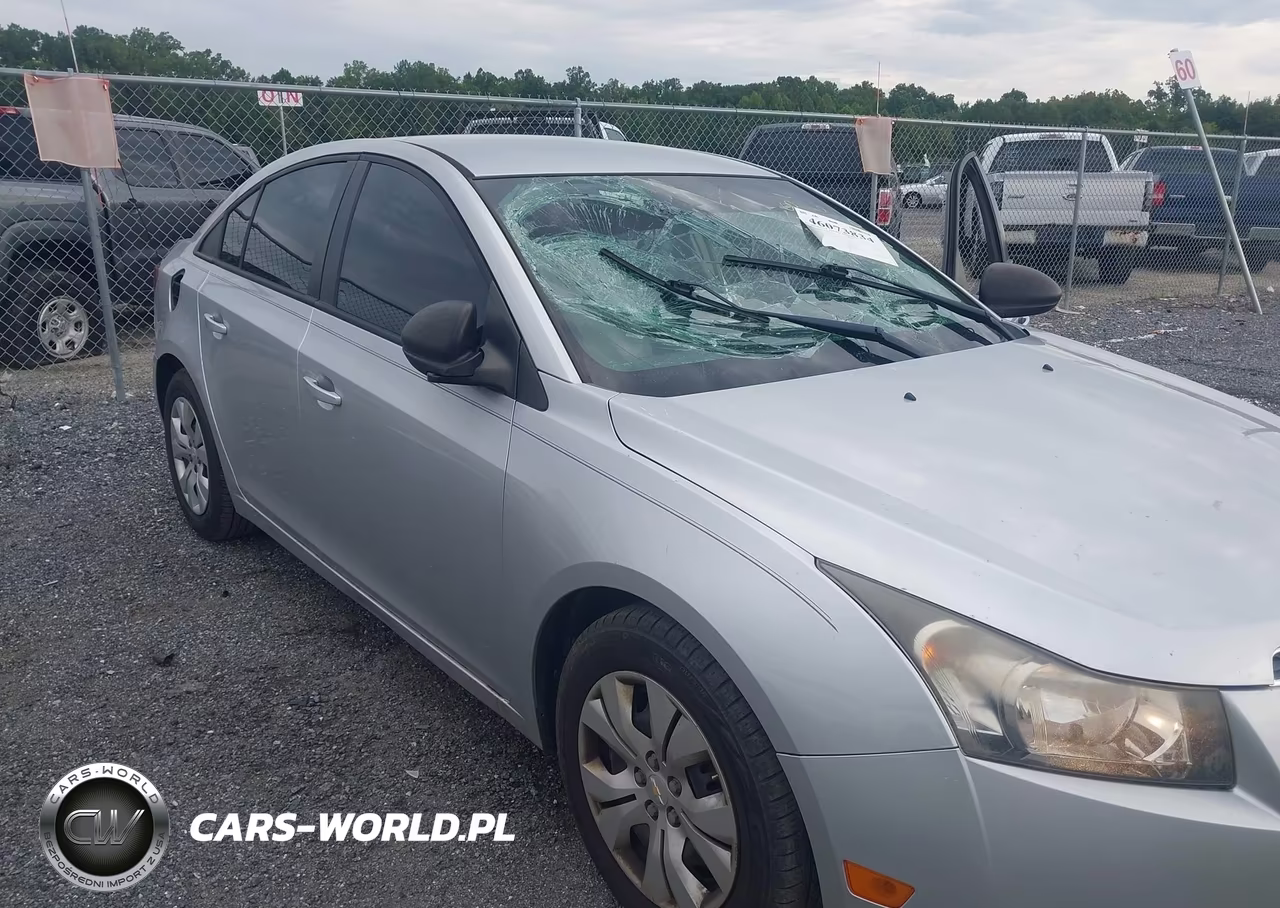 2013 Chevrolet Cruze Ls Auto VIN:1G1PA5SG3D7317523 - 6