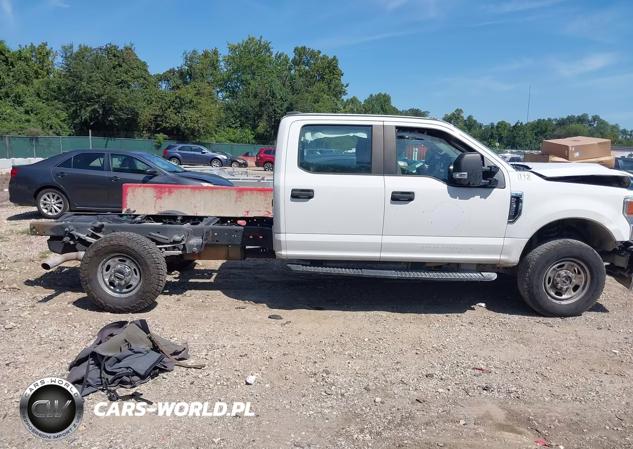 2020 Ford F-350 Chassis Xl VIN:1FD8W3F66LED51240 - 16