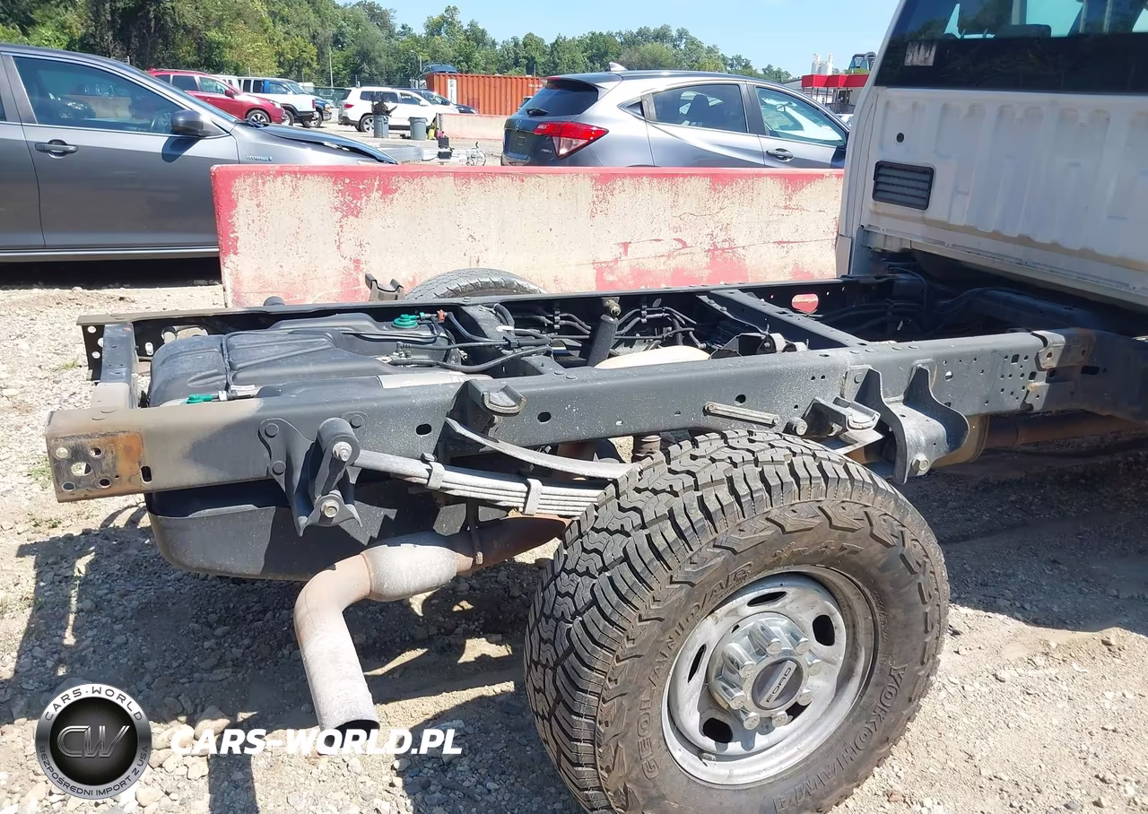 2020 Ford F-350 Chassis Xl VIN:1FD8W3F66LED51240 - 19