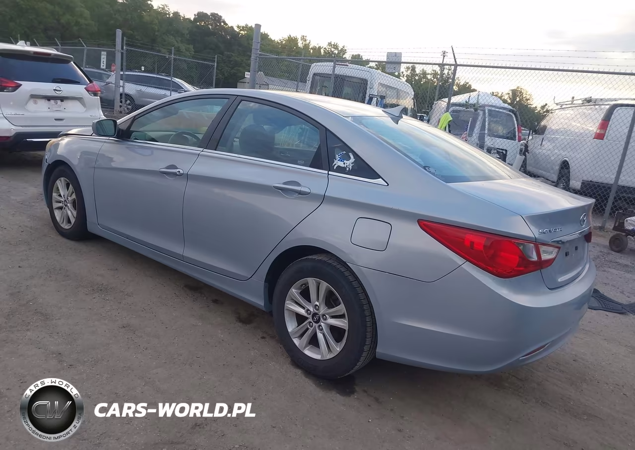 2011 Hyundai Sonata Gls VIN:5NPEB4ACXBH099125 - 3
