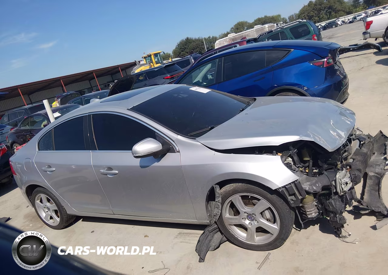 2012 Volvo S60 T5 VIN:YV1622FS7C2031337 - 13