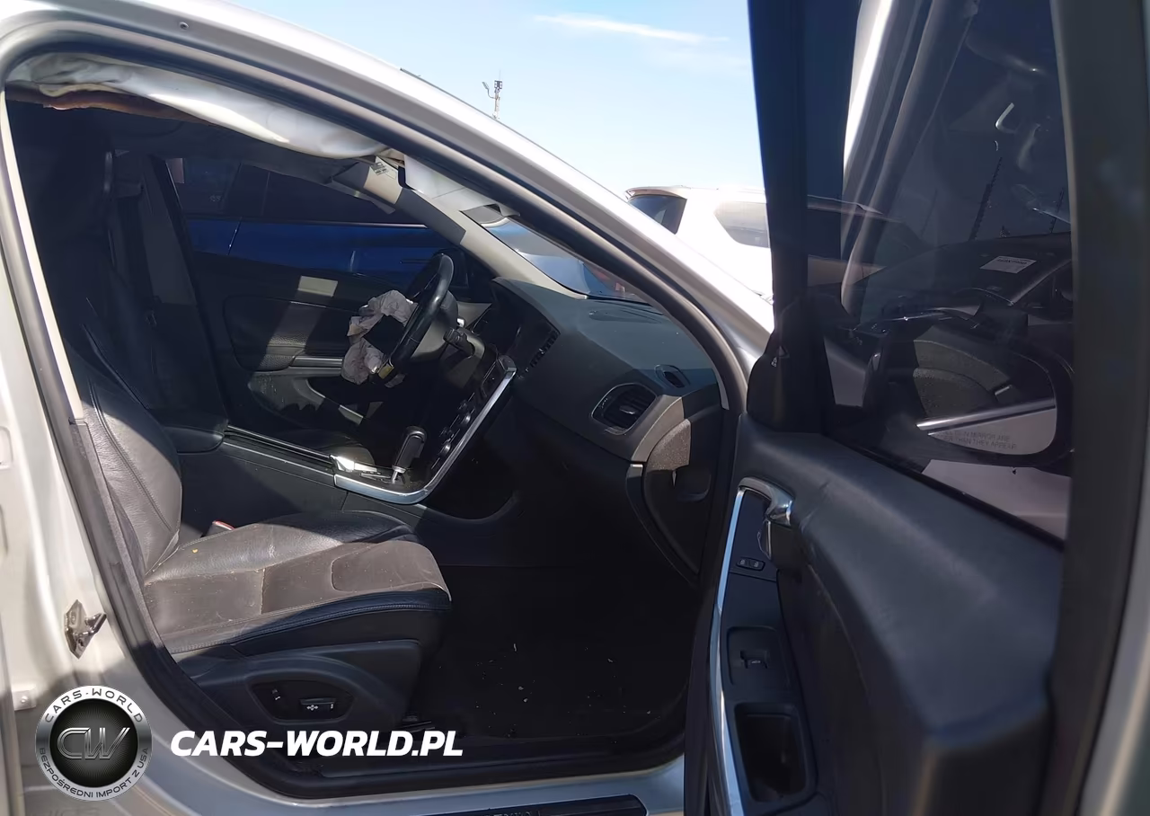 2012 Volvo S60 T5 VIN:YV1622FS7C2031337 - 5