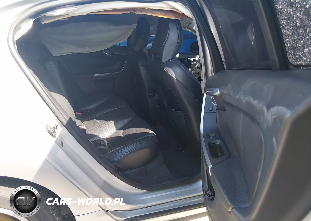 2012 Volvo S60 T5 VIN:YV1622FS7C2031337 - 8