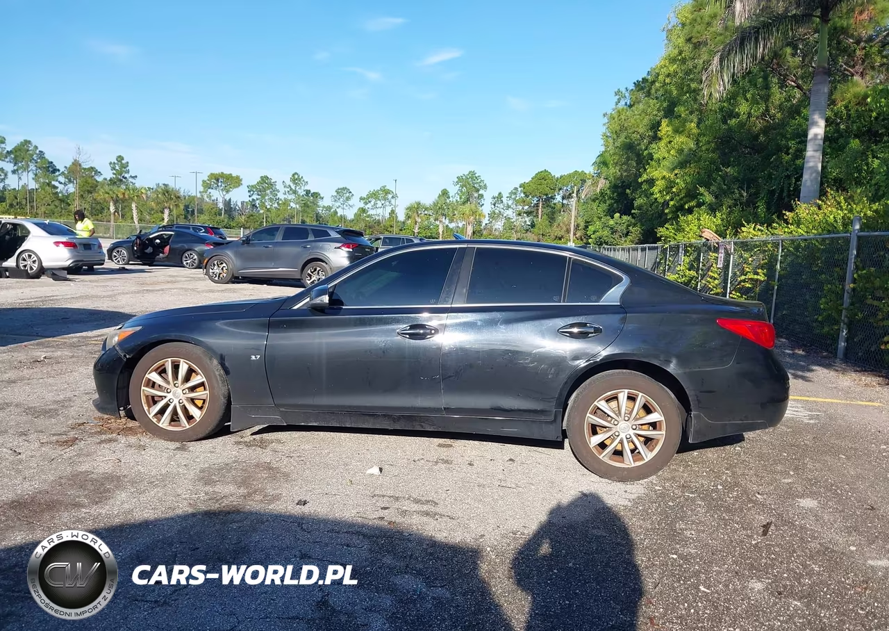 2015 Infiniti Q50 VIN:JN1BV7AR5FM416243 - 14