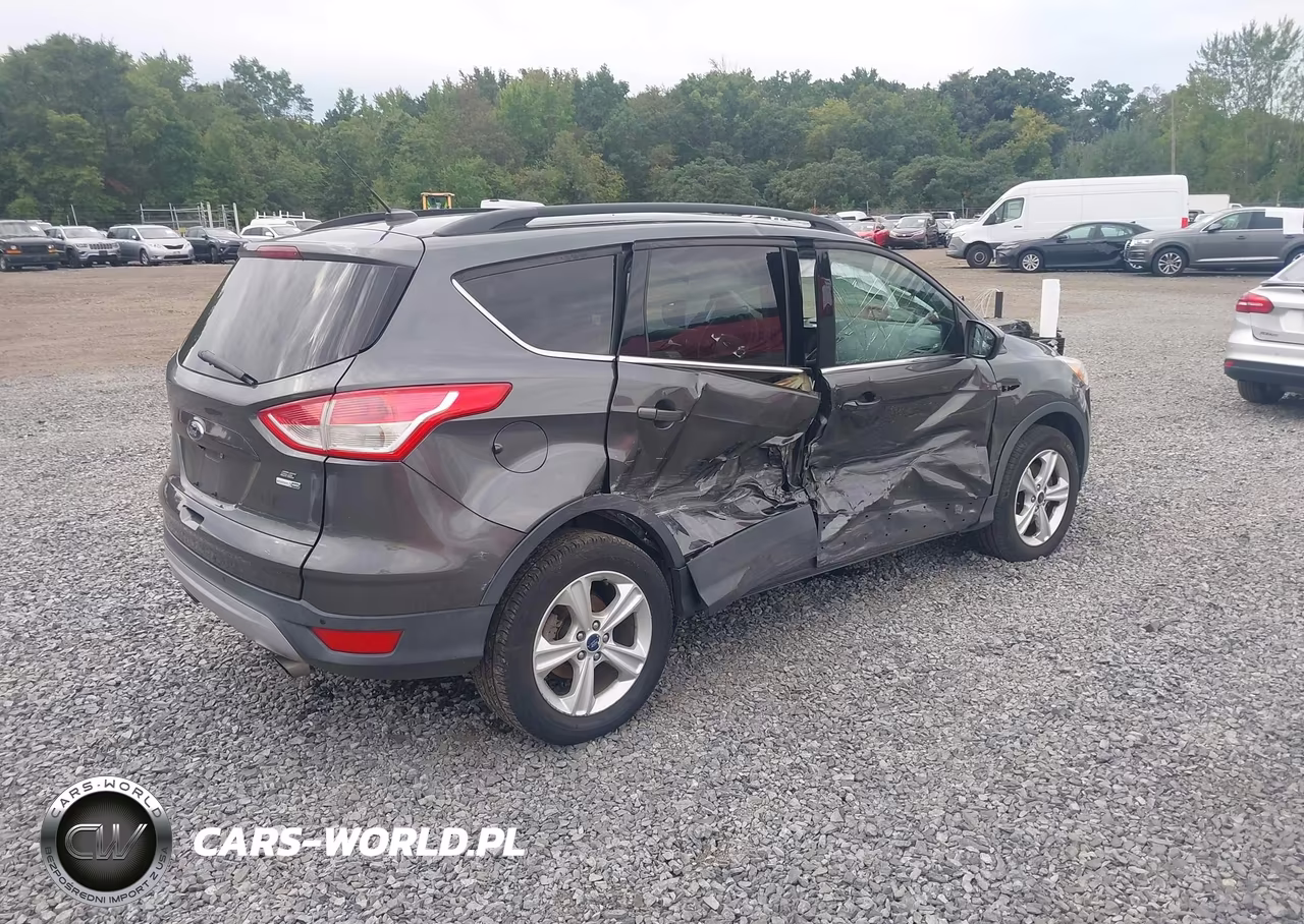 2016 Ford Escape Se VIN:1FMCU9GX2GUC49648 - 4
