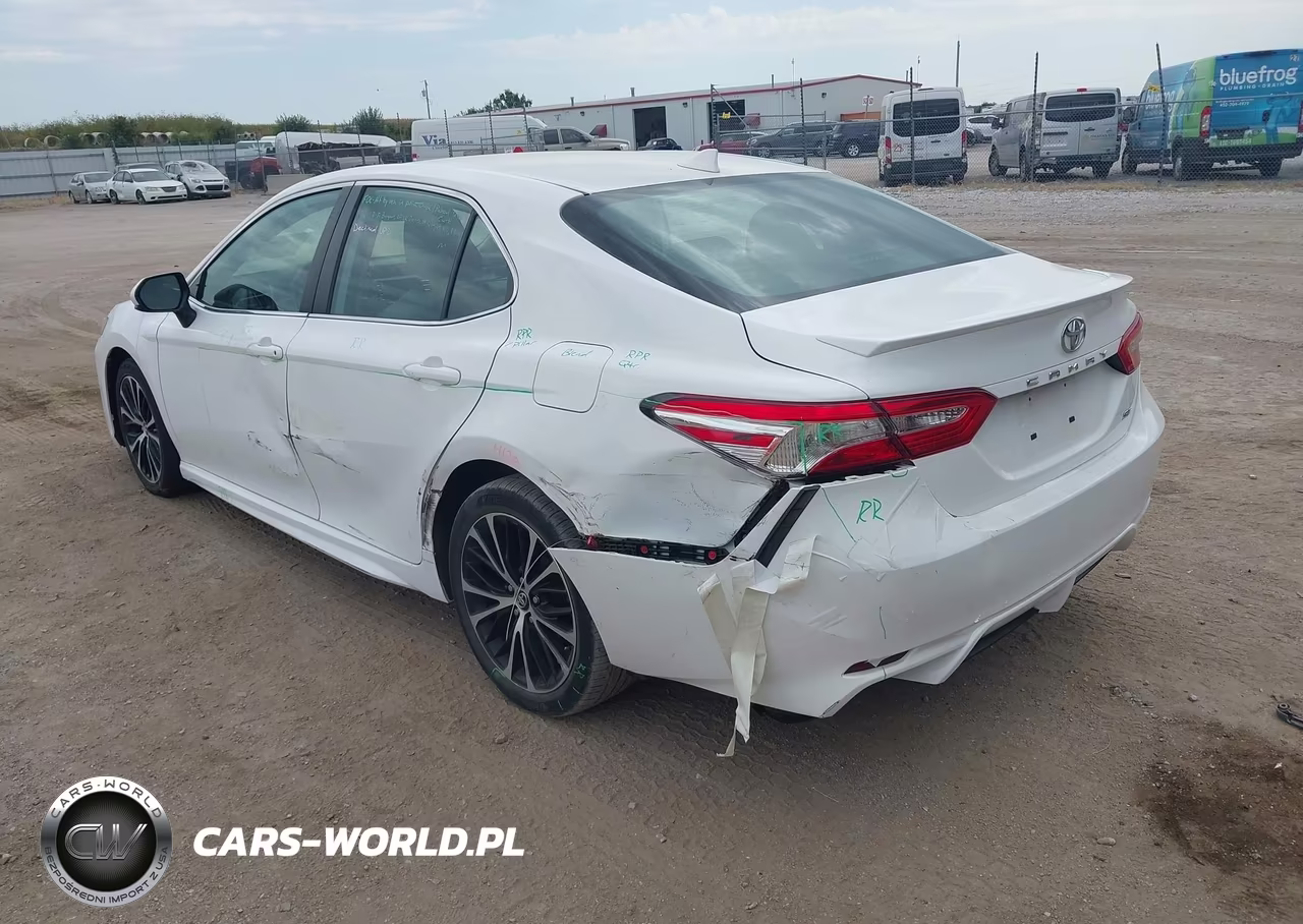 2020 Toyota Camry Se VIN:4T1G11AK1LU904434 - 3