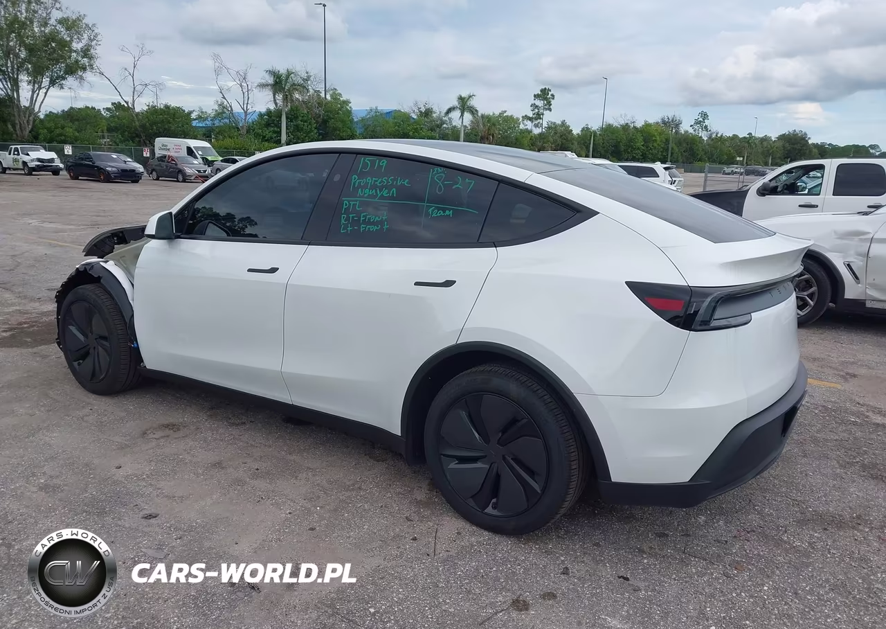 2026 Tesla Model Y Premium Rear-Wheel Drive-Rear-Wheel Drive VIN:7SAYGDED2TA477066 - 3