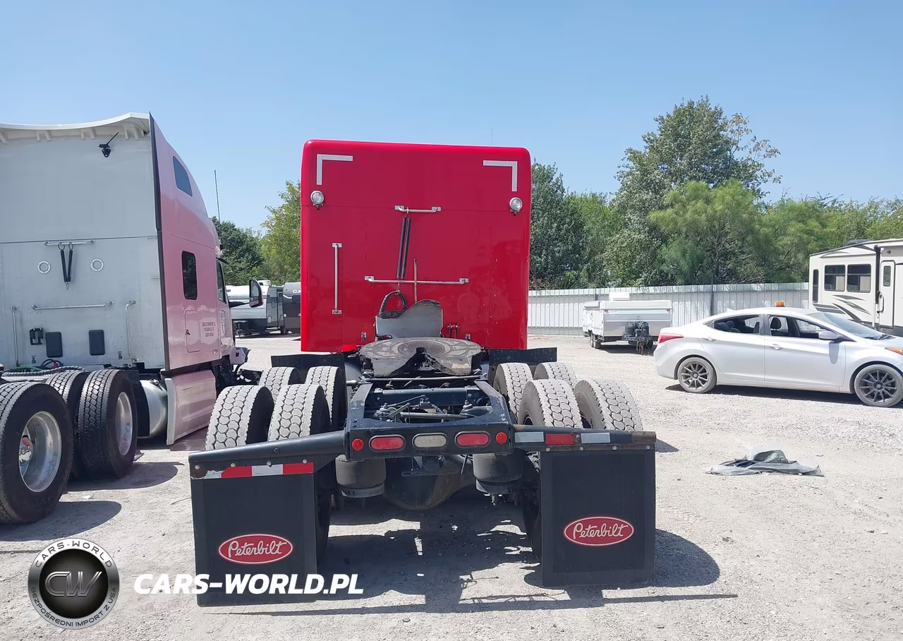 2020 Peterbilt 389 VIN:1XPXD49X1LD676396 - 16