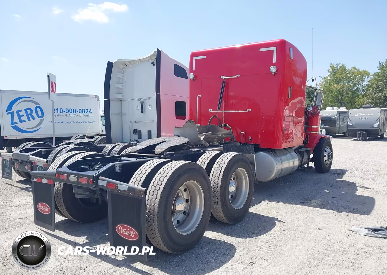 2020 Peterbilt 389 VIN:1XPXD49X1LD676396 - 4
