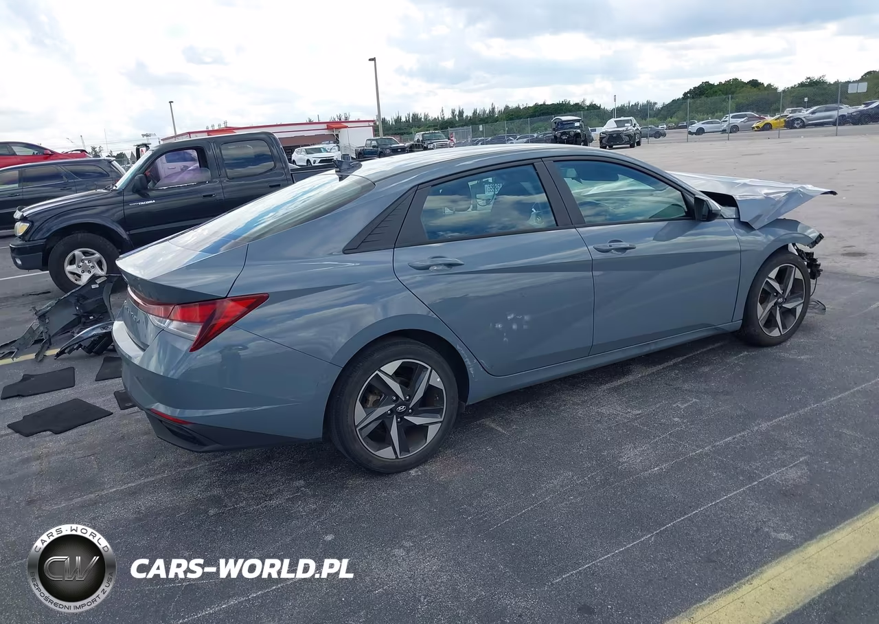 2023 Hyundai Elantra Sel VIN:KMHLS4AGXPU433138 - 4