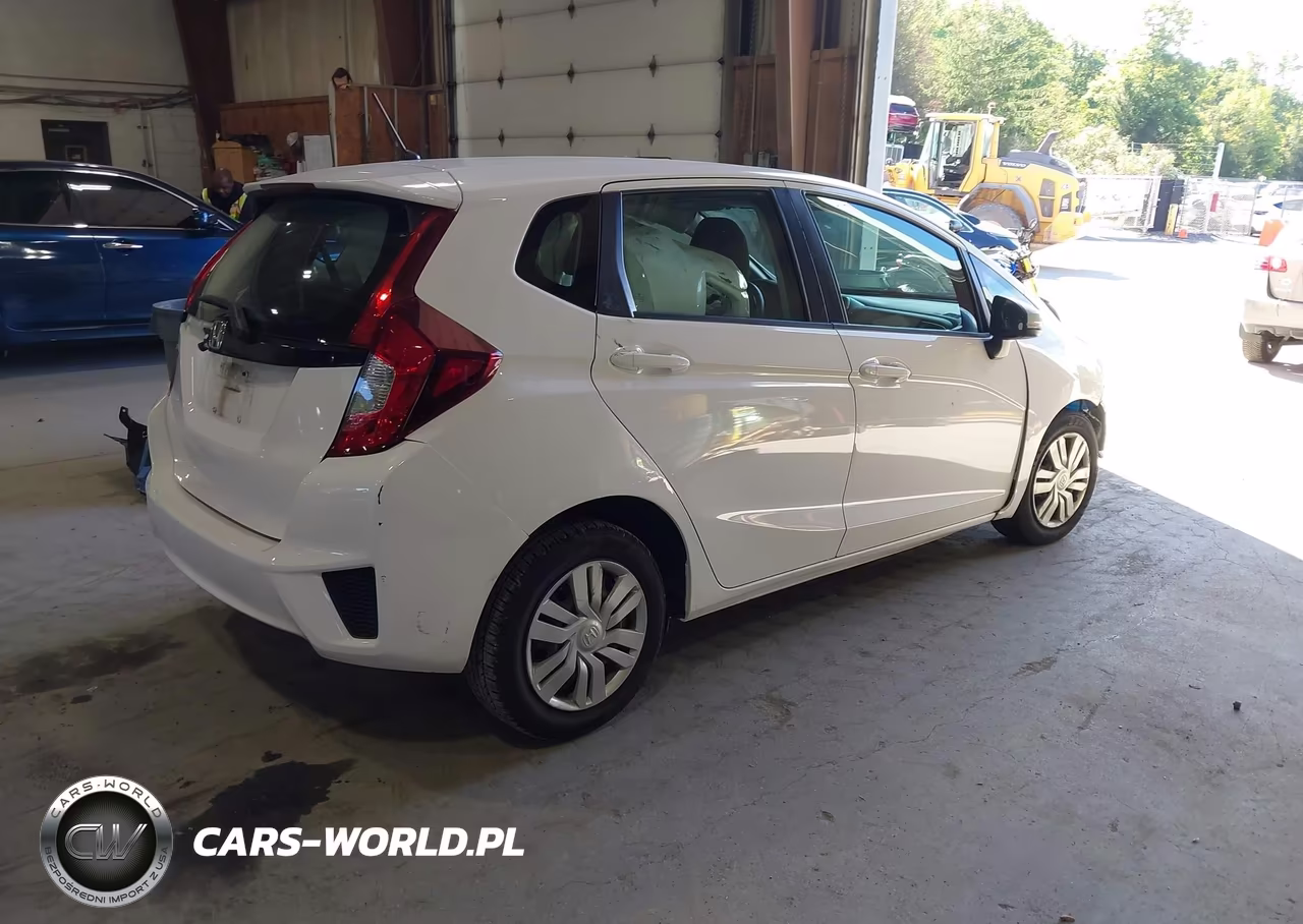 2015 Honda Fit Lx VIN:3HGGK5H56FM725003 - 4