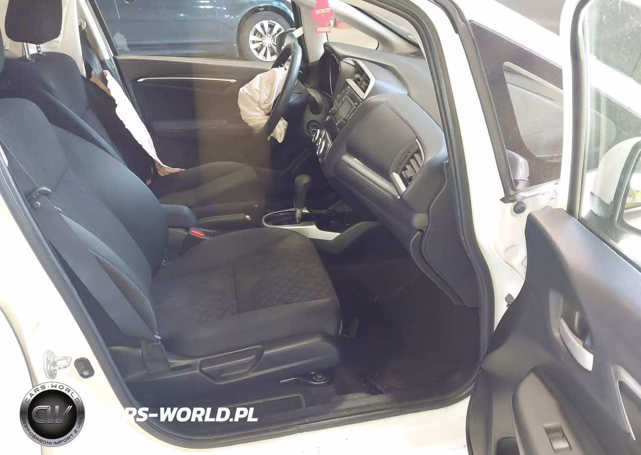 2015 Honda Fit Lx VIN:3HGGK5H56FM725003 - 5
