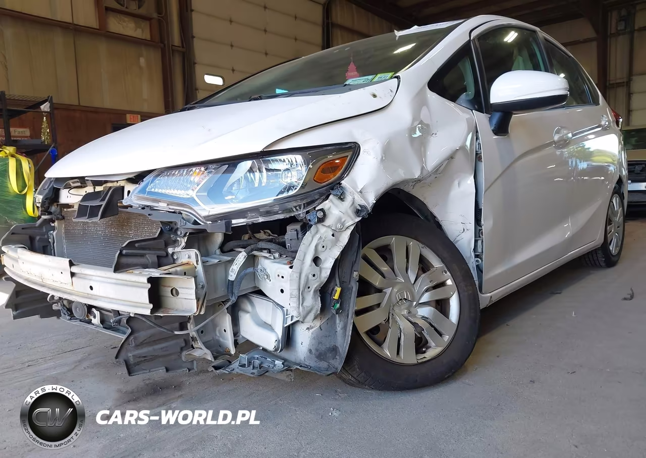 2015 Honda Fit Lx VIN:3HGGK5H56FM725003 - 6