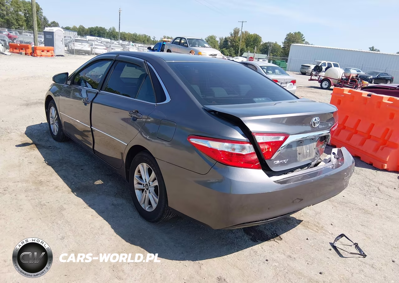 2016 Toyota Camry Le-Xle-Se-Xse VIN:4T4BF1FK3GR535639 - 3