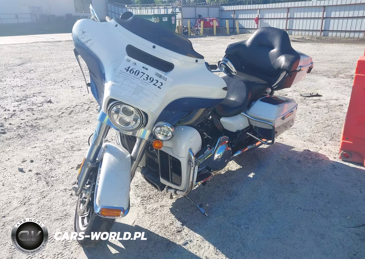 2015 Harley-Davidson Flhtcul Ultra Classic Low VIN:1HD1KDM10FB675562 - 2