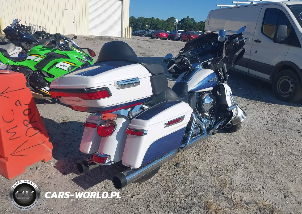 2015 Harley-Davidson Flhtcul Ultra Classic Low VIN:1HD1KDM10FB675562 - 4