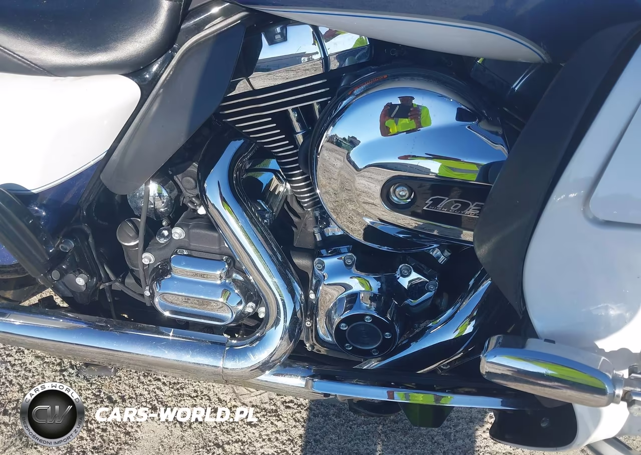 2015 Harley-Davidson Flhtcul Ultra Classic Low VIN:1HD1KDM10FB675562 - 8