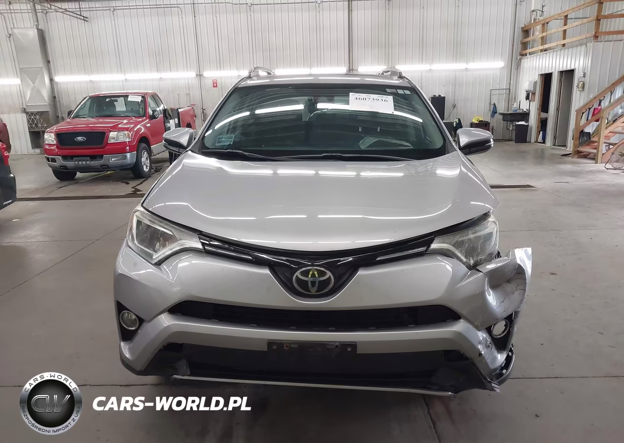2017 Toyota Rav4 Xle VIN:2T3RFREV2HW681297 - 12