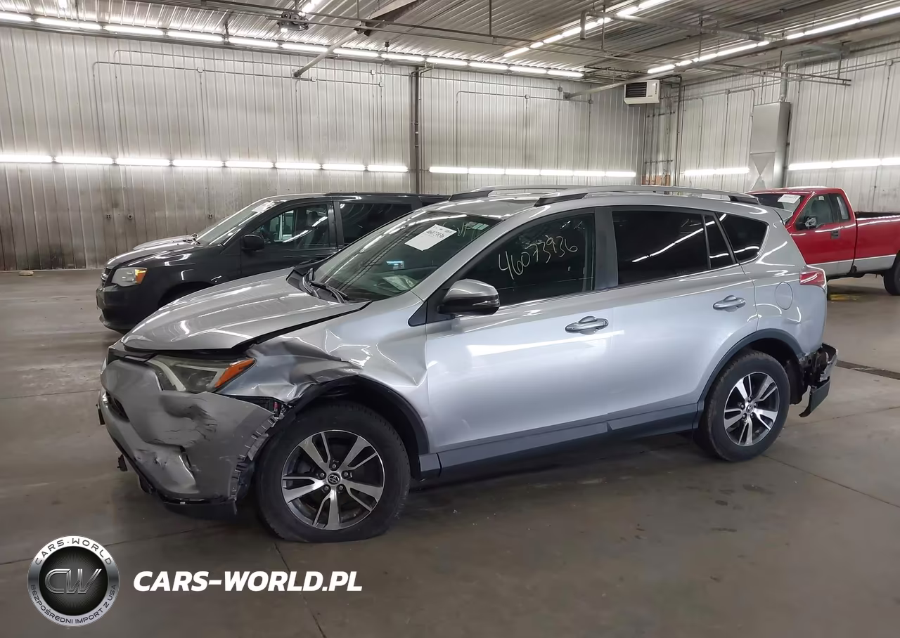 2017 Toyota Rav4 Xle VIN:2T3RFREV2HW681297 - 2