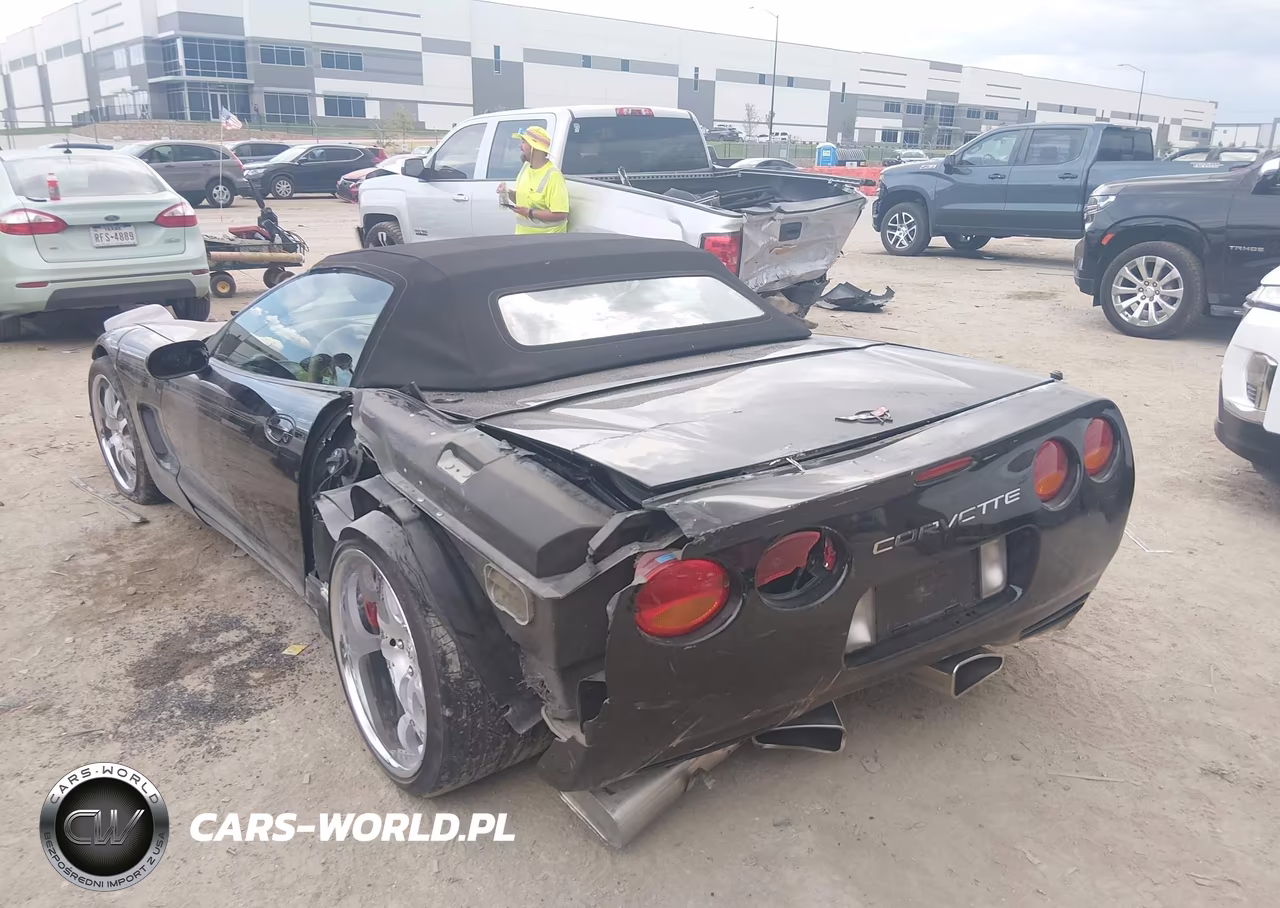 2002 Chevrolet Corvette VIN:1G1YY32G325128805 - 3