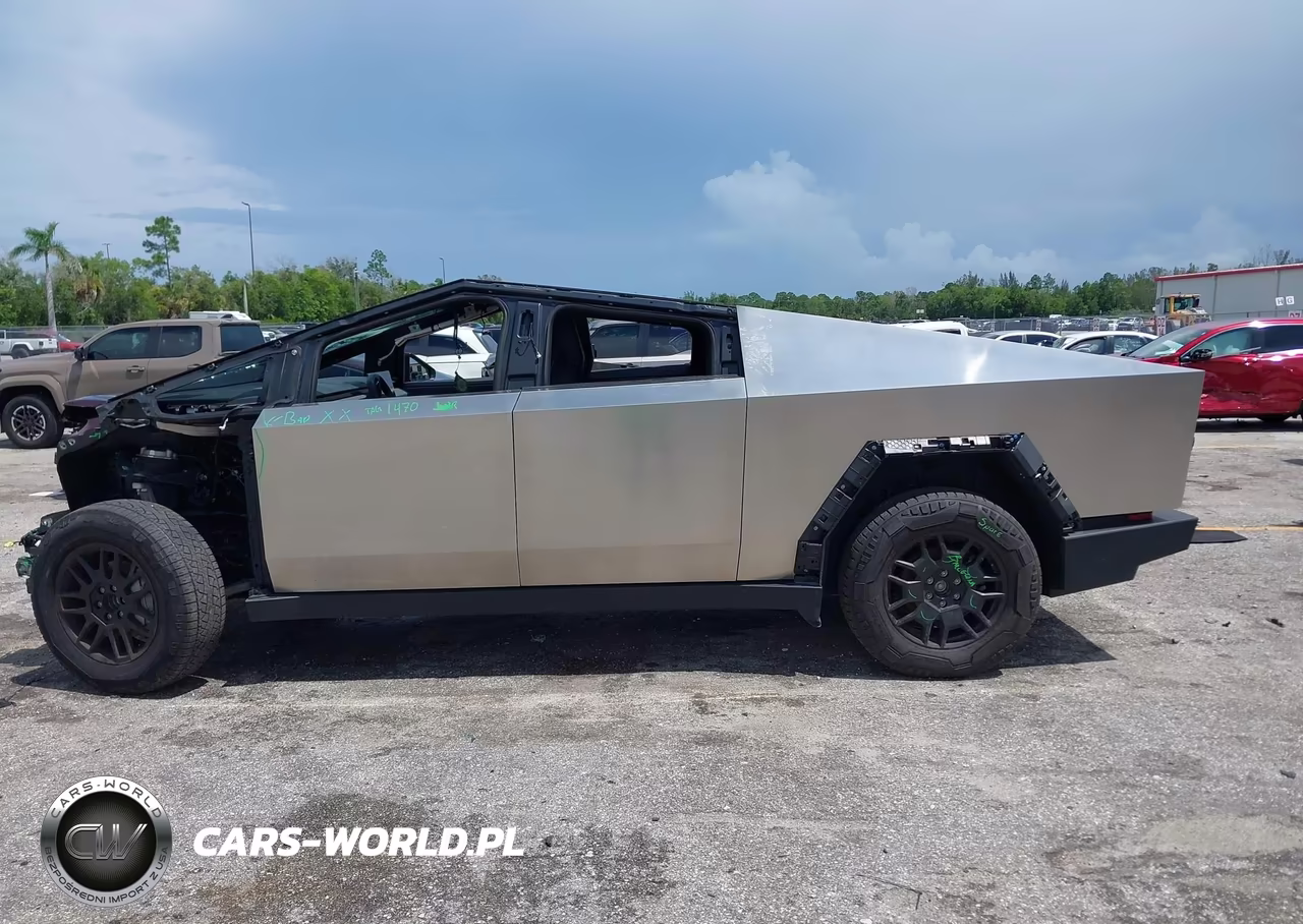 2024 Tesla Cybertruck All-Wheel Drive VIN:7G2CEHED1RA051427 - 13