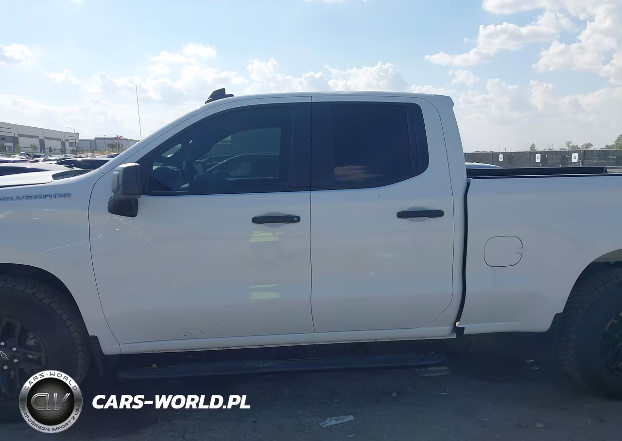 2020 Chevrolet Silverado 1500 2Wd Standard Bed Custom VIN:1GCRWBEK5LZ203803 - 14