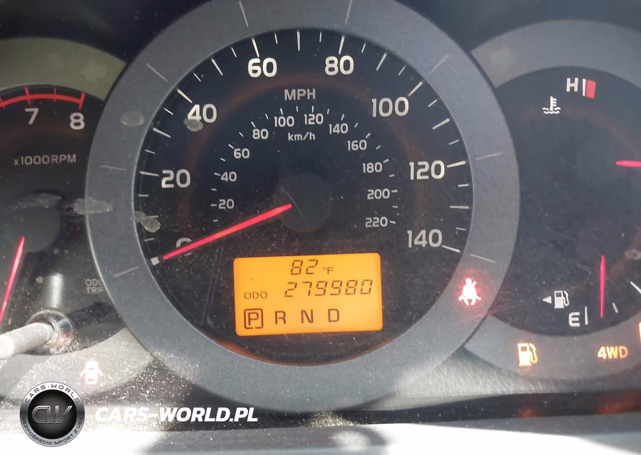 2010 Toyota Rav4 Limited VIN:JTMDF4DV8AD028099 - 15