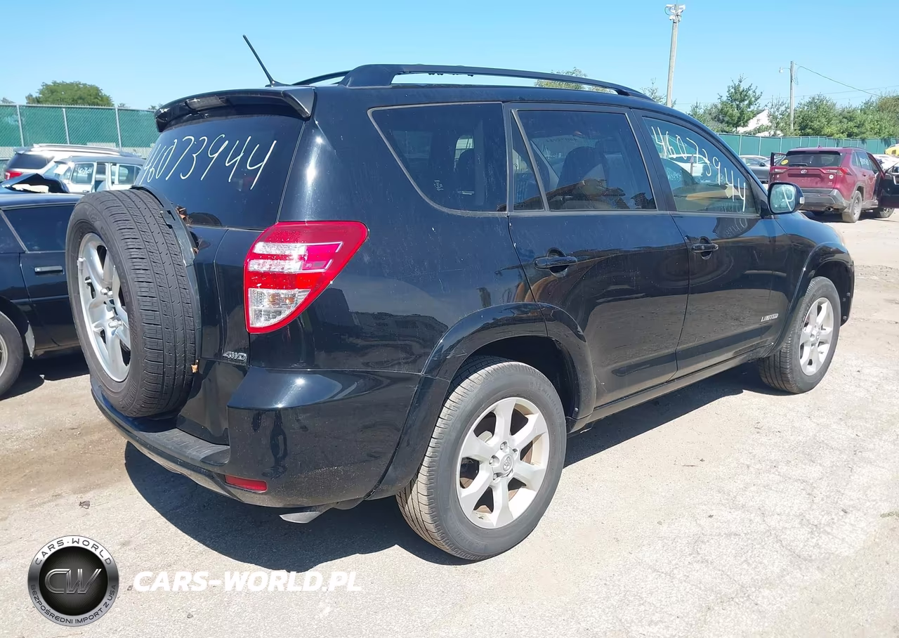 2010 Toyota Rav4 Limited VIN:JTMDF4DV8AD028099 - 4