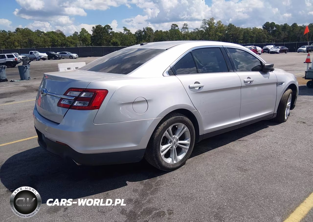 2018 Ford Taurus Se VIN:1FAHP2D84JG110929 - 4