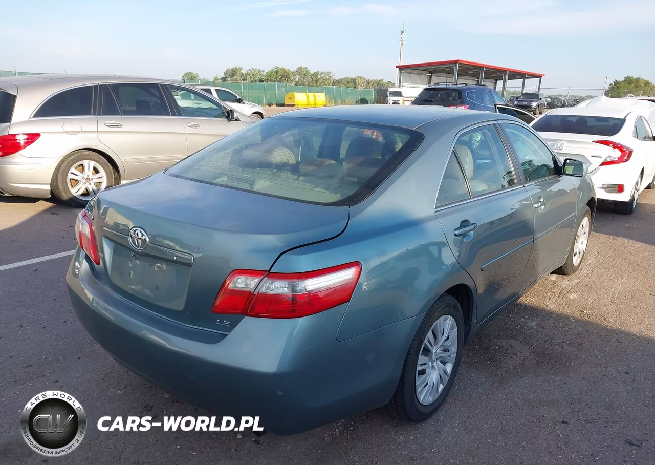 2009 Toyota Camry Le VIN:4T4BE46K59R086424 - 4