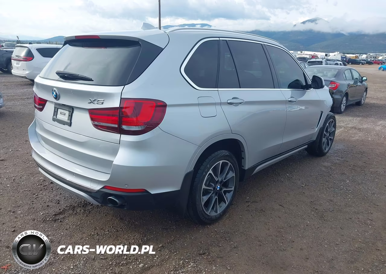 2017 BMW X5 xDrive35I VIN:5UXKR0C38H0V76269 - 4