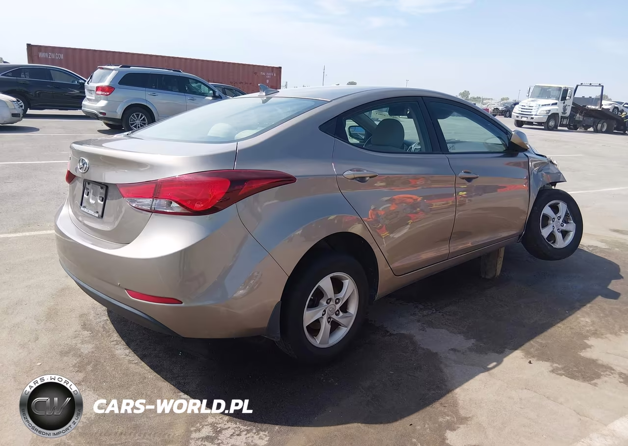 2015 Hyundai Elantra Se VIN:5NPDH4AE2FH603183 - 4