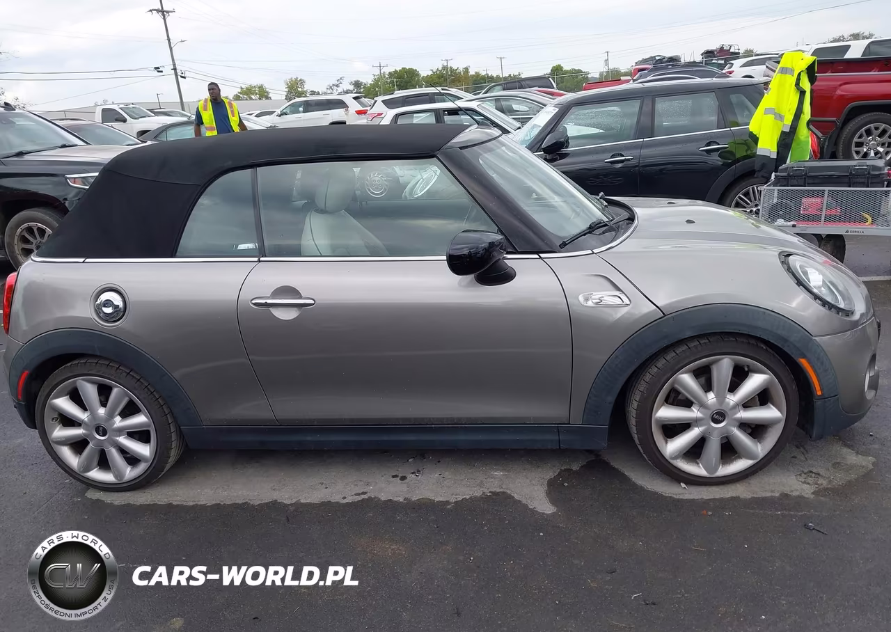 2021 Mini Convertible Cooper S VIN:WMWWJ5C04M3M15775 - 14