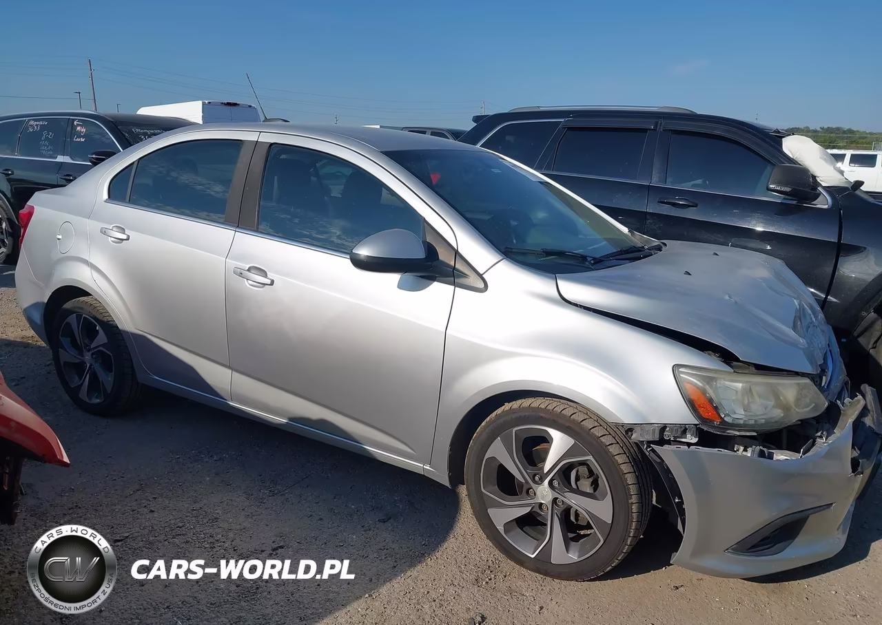 2017 Chevrolet Sonic Premier Auto VIN:1G1JF5SB5H4112773 - 13