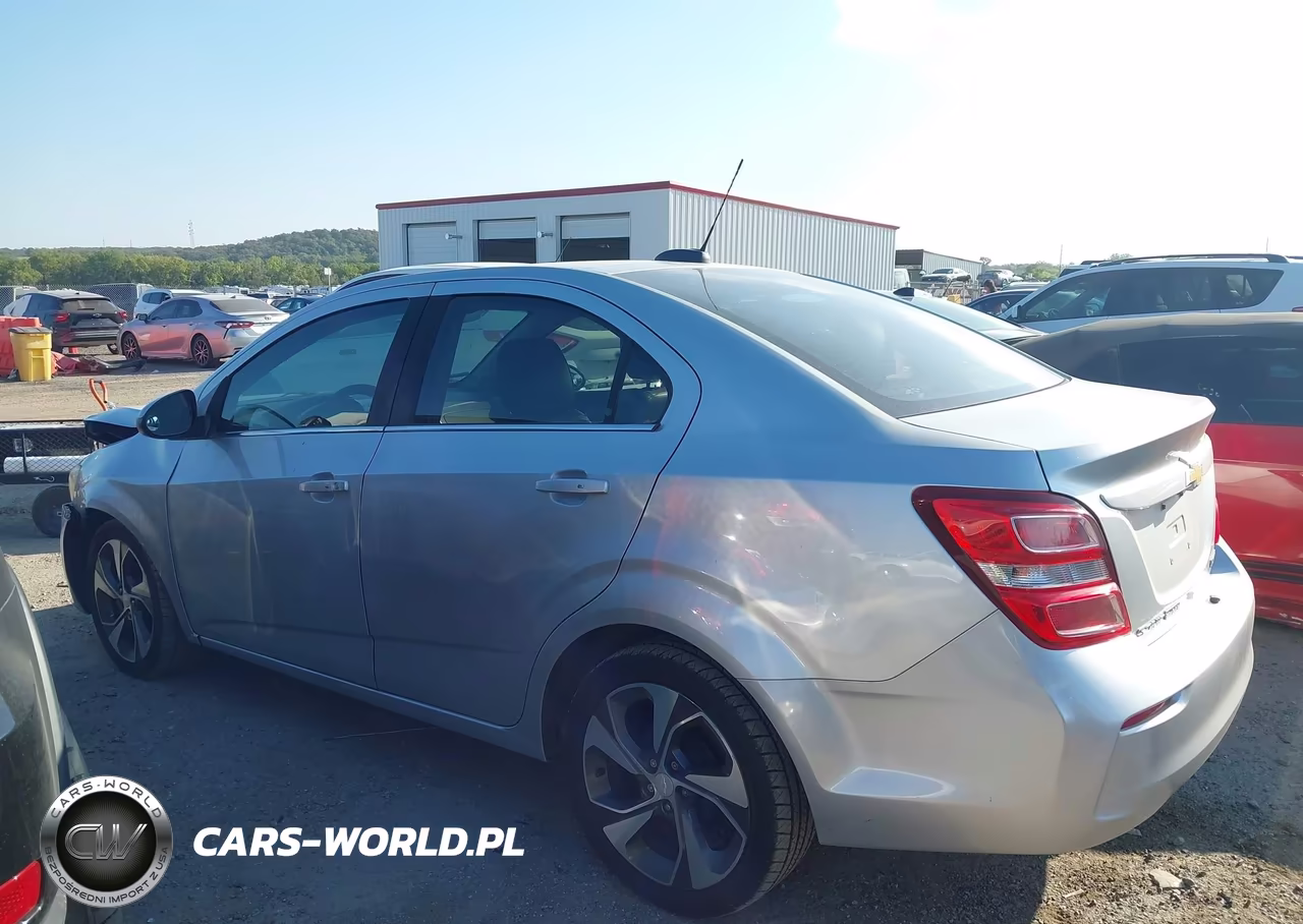 2017 Chevrolet Sonic Premier Auto VIN:1G1JF5SB5H4112773 - 14