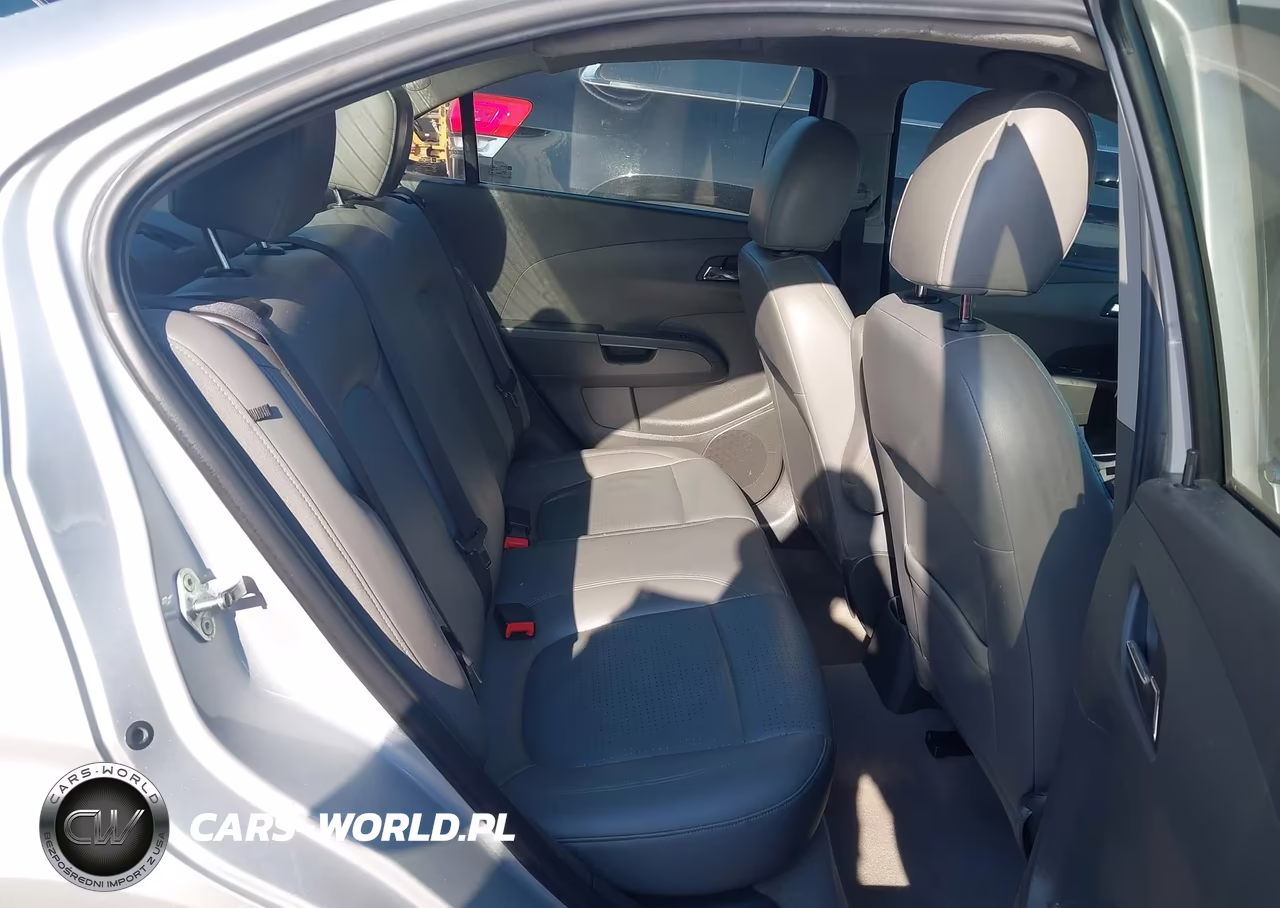 2017 Chevrolet Sonic Premier Auto VIN:1G1JF5SB5H4112773 - 8