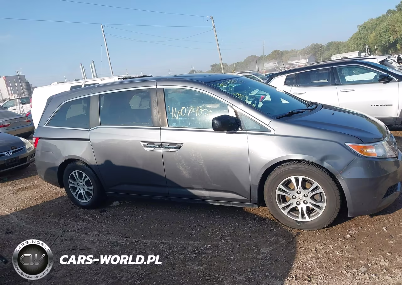 2012 Honda Odyssey Ex-L VIN:5FNRL5H68CB096812 - 13