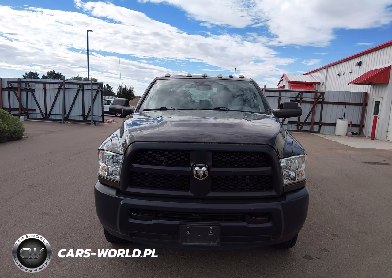2018 Ram 3500 Tradesman 4X4 8' Box VIN:3C63RRGJ2JG412592 - 18