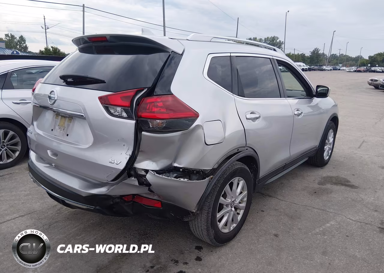 2018 Nissan Rogue Sv VIN:JN8AT2MT8JW453717 - 4