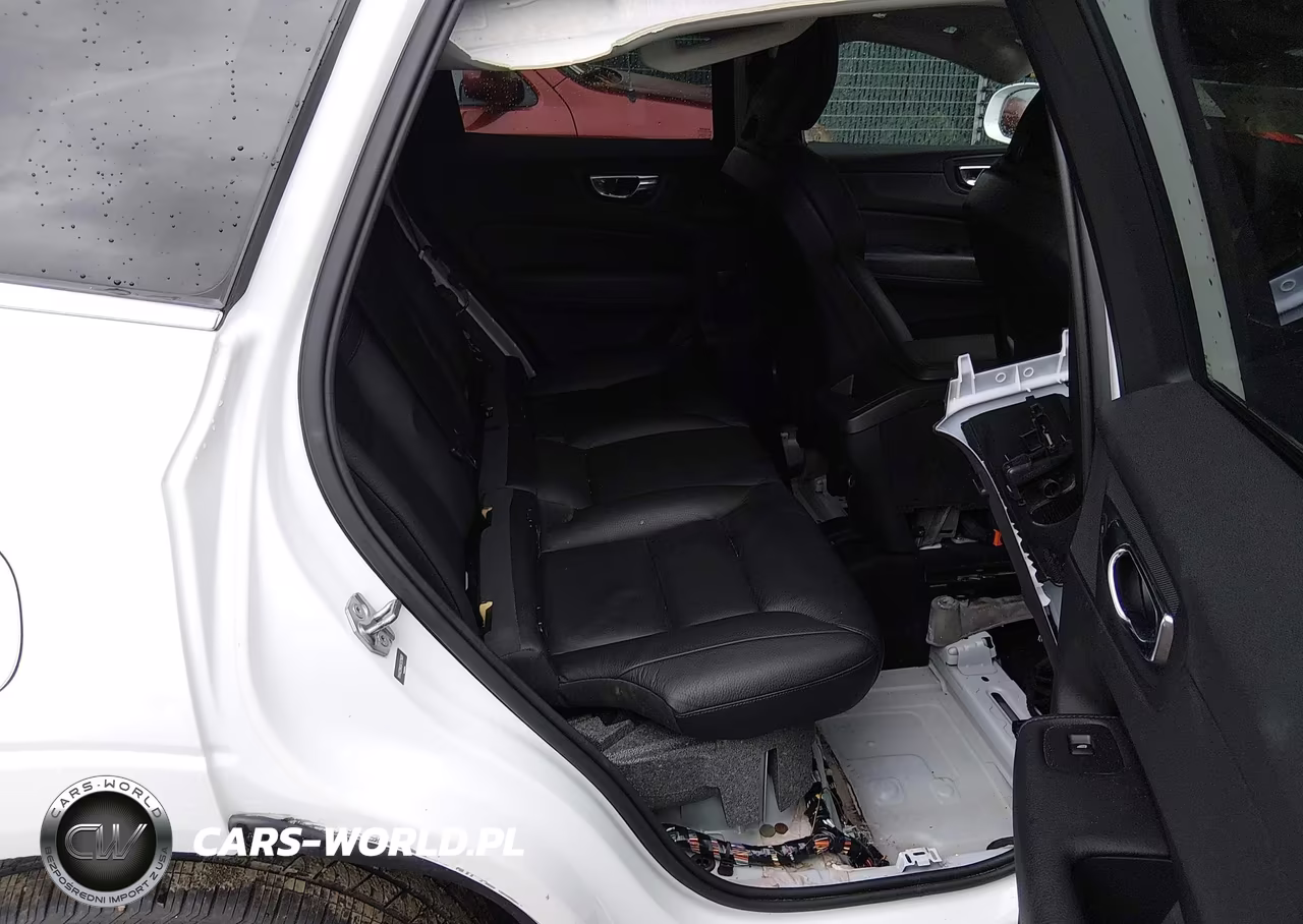 2019 Volvo Xc60 T6 Momentum VIN:YV4A22RK6K1379689 - 8