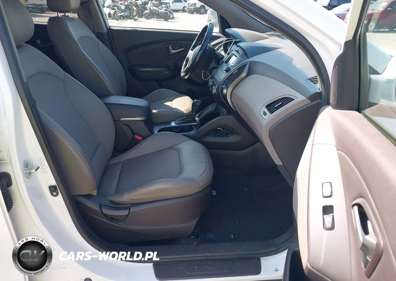 2015 Hyundai Tucson Se VIN:KM8JUCAG4FU968198 - 5