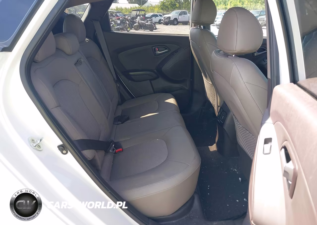 2015 Hyundai Tucson Se VIN:KM8JUCAG4FU968198 - 8