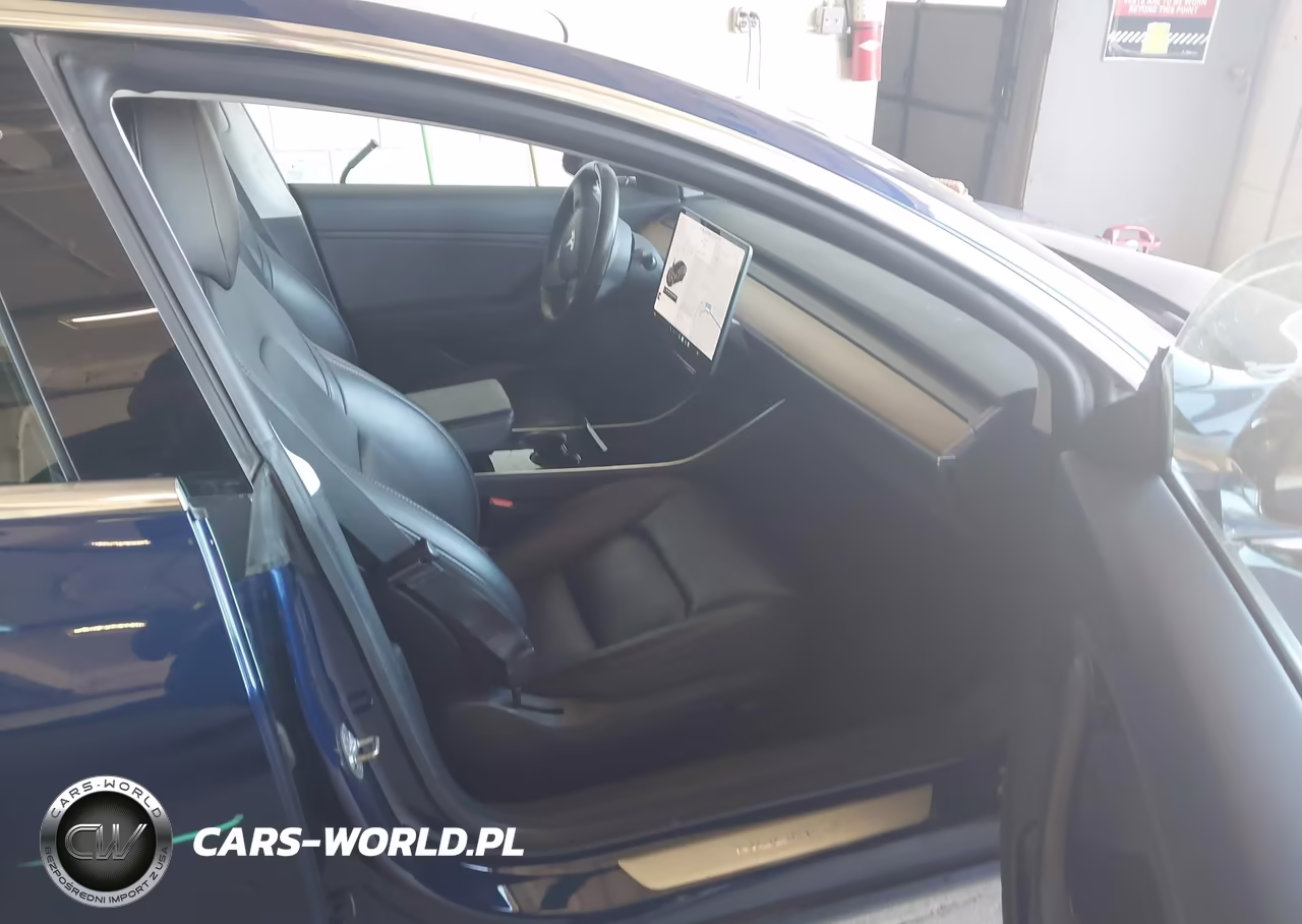 2019 Tesla Model 3 Long Range-Performance VIN:5YJ3E1EB1KF390092 - 5