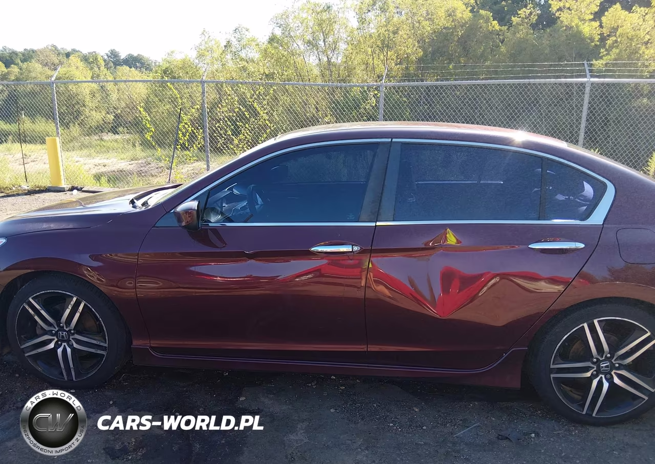 2017 Honda Accord Sport VIN:1HGCR2F53HA300480 - 15
